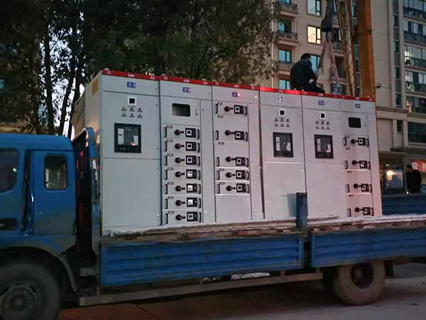湖北武汉某房产配电室用GCS型抽出式低压开关柜